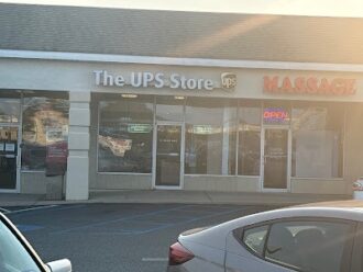 the ups store east b